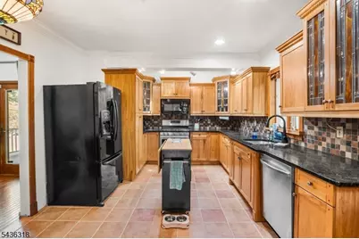 581 Eagle Rock Ave, West Orange Township, NJ 07052 - Photo 7