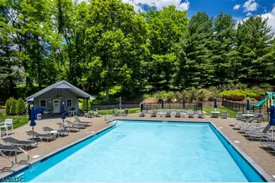 21 Edgefield Dr, Parsippany, NJ 07950 - Photo 29