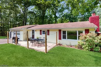 48 Copeley Rd, Hampton Township, NJ 07860 - Photo 17