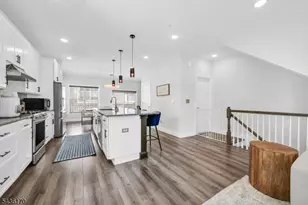805 Abbe Rd, Little Falls Township, NJ 07424 - Photo 11
