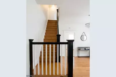 79 Oakland Ter, Newark, NJ 07106 - Photo 7