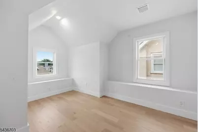 222 E 30th St, Paterson, NJ 07514 - Photo 17