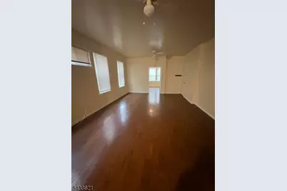 143 Huntington Ter #1R, Newark, NJ 07112 - Photo 3