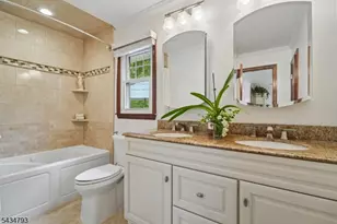 11 Auriemma Ct, Roxbury Township, NJ 07850 - Photo 21