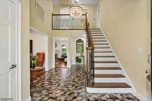11 Auriemma Ct, Roxbury Township, NJ 07850 - Photo 3