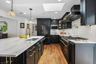 11 Auriemma Ct, Roxbury Township, NJ 07850 - Photo 15
