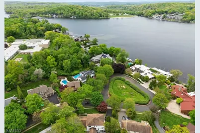 11 Auriemma Ct, Roxbury Township, NJ 07850 - Photo 37