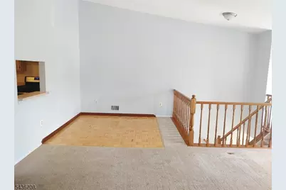 98 Amethyst Way, Franklin Township, NJ 08823 - Photo 7