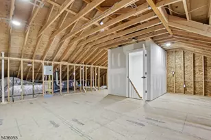 318 Halsey Rd, Parsippany, NJ 07054 - Photo 37