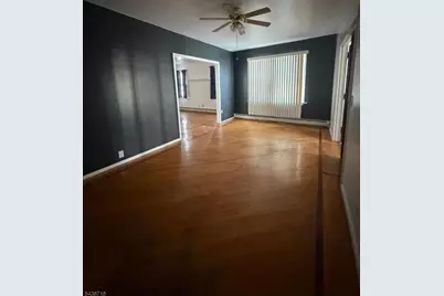 948 Kilsyth Rd, Elizabeth, NJ 07208 - Photo 7