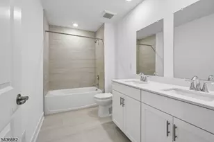 52 Eastwood Ter, East Hanover Township, NJ 07936 - Photo 31