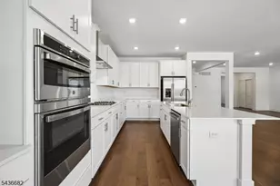52 Eastwood Ter, East Hanover Township, NJ 07936 - Photo 11