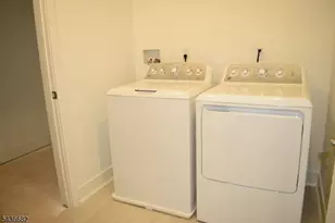 52 Eastwood Ter, East Hanover Township, NJ 07936 - Photo 19