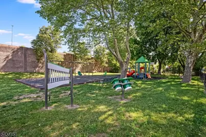 121 Kanouse St, Boonton Town, NJ 07005 - Photo 33