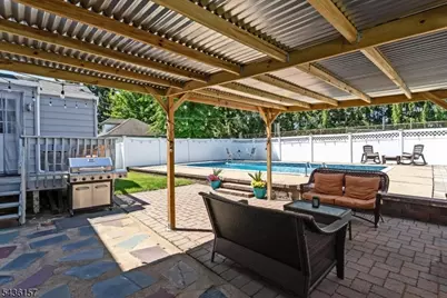 121 Kanouse St, Boonton Town, NJ 07005 - Photo 23