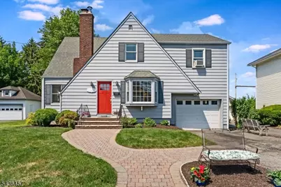 121 Kanouse St, Boonton Town, NJ 07005 - Photo 1