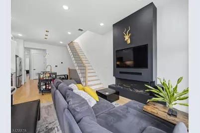 666 Ocean Ave, Jersey City, NJ 07305 - Photo 17