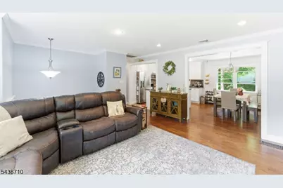 81 Elba Ave, Hopatcong, NJ 07843 - Photo 15