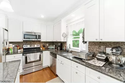 81 Elba Ave, Hopatcong, NJ 07843 - Photo 23