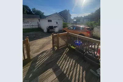 373 Rutledge Ave, East Orange, NJ 07017 - Photo 33