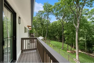 9 Hilltop Rd, Kinnelon, NJ 07405 - Photo 27
