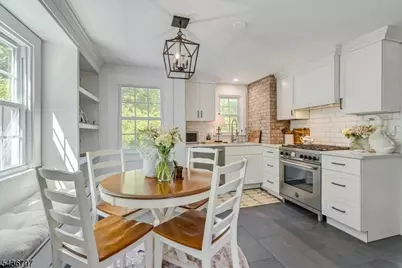 373 Green Rd, Sparta Township, NJ 07871 - Photo 7