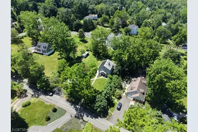 46 Ideal St, Long Hill Township, NJ 07933 - Photo 41