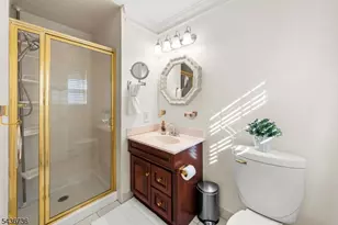 97 Beacon Hill Rd, Washington Township, NJ 07830 - Photo 19