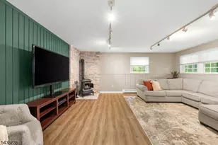 97 Beacon Hill Rd, Washington Township, NJ 07830 - Photo 31