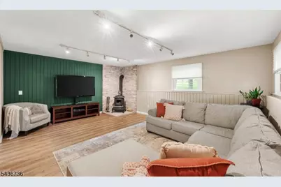 97 Beacon Hill Rd, Washington Township, NJ 07830 - Photo 29