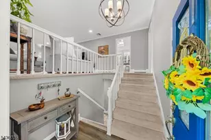 97 Beacon Hill Rd, Washington Township, NJ 07830 - Photo 5