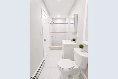 427 Totowa Ave #2, Paterson, NJ 07502 - Photo 5