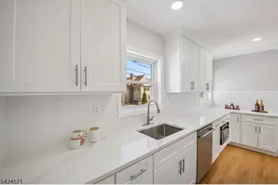 20 Edgar St, Summit, NJ 07901 - Photo 9