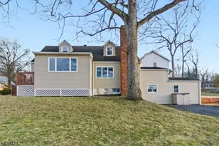 83 Mountain Blvd, Watchung, NJ 07069 - Photo 1