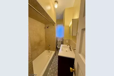 359 Belmont Ave, Haledon, NJ 07508 - Photo 7
