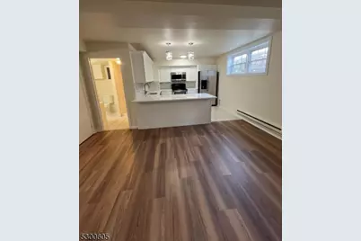 206 Main St #23, Millburn, NJ 07041 - Photo 9