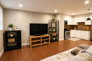 45 Hussa St, Linden, NJ 07036 - Photo 3