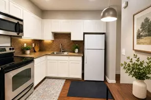 45 Hussa St, Linden, NJ 07036 - Photo 5