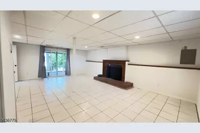 22 Richard Dr, Mount Arlington, NJ 07856 - Photo 15