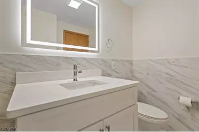 73 Essex Ave, Bloomfield, NJ 07003 - Photo 3