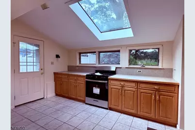 883 Milton Blvd, Rahway, NJ 07065 - Photo 7