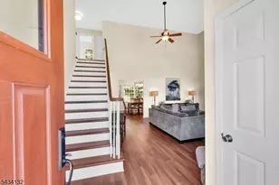 7 Mitchell Ln, Clinton, NJ 08809 - Photo 5