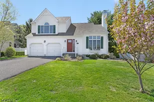 7 Mitchell Ln, Clinton, NJ 08809 - Photo 33