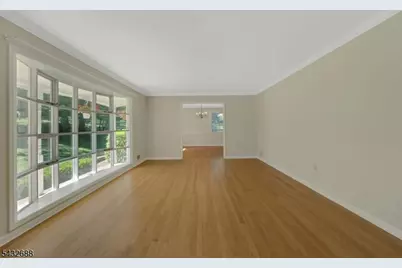 35 Manor Dr, Bernards Township, NJ 07920 - Photo 7