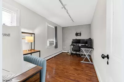 33 West St, Bloomsbury, NJ 08804 - Photo 11