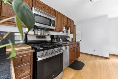 33 West St, Bloomsbury, NJ 08804 - Photo 7