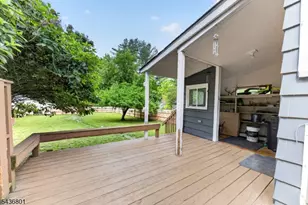 33 West St, Bloomsbury, NJ 08804 - Photo 17