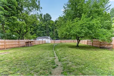 33 West St, Bloomsbury, NJ 08804 - Photo 21
