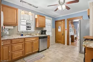 79 Franklin Pl, Totowa, NJ 07512 - Photo 11