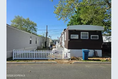 9 Monique Circle, Hazlet Township, NJ 07730 - Photo 3